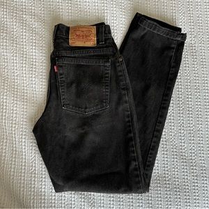 Vintage 90s Levies 550 Relaxed Fit Tapered Leg